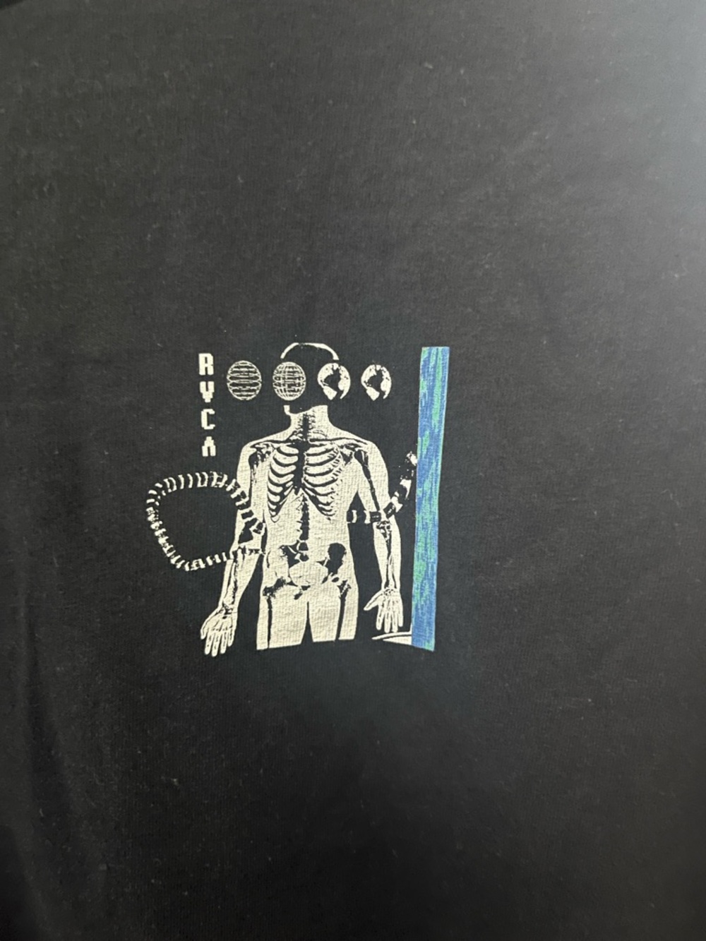 RVCA Black Long-Sleeve Graphic Tee with White Sleeve Motifs - Picture 4 of 8